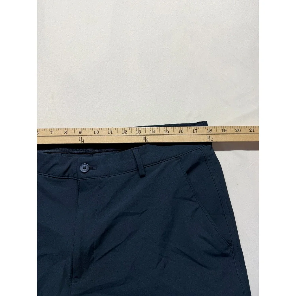Greg Norman Golf Shorts Men 36 Navy Blue Shark Logo Stretch Athletic Performance